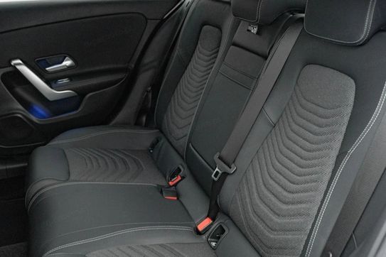 Mercedes Klasa A A 200 d Progressive 8G-DCT