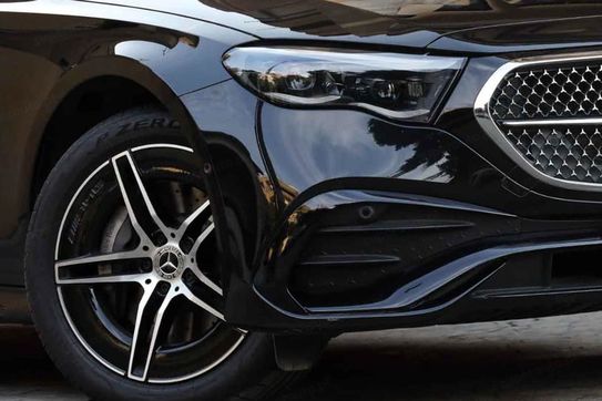 Mercedes Klasa E 220 d  4-Matic AMG