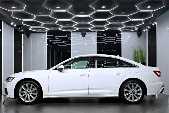 Audi A6 50 TFSI e quattro Sport S tronic