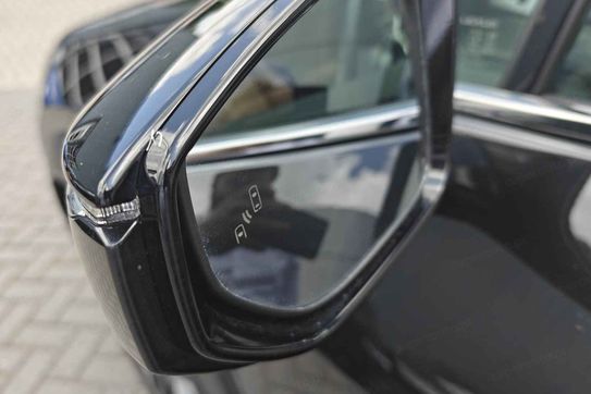 Lexus UX 300h Business 2.0 Hybrid Dynamic Force