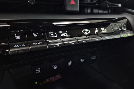 Toyota C-HR Tokyo Edition 2.0 PHEV Dynamic Force