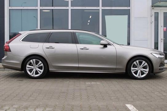 Volvo V90 B4 D Momentum