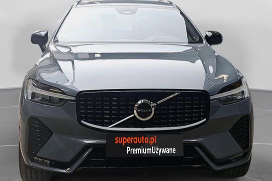 Volvo XC60 B5 B AWD Plus Dark