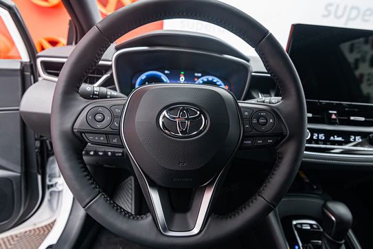 Toyota Corolla Style 1.8 Hybrid