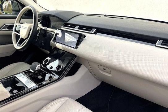 Land Rover Range Rover Velar 2.0 P250 R-Dynamic SE