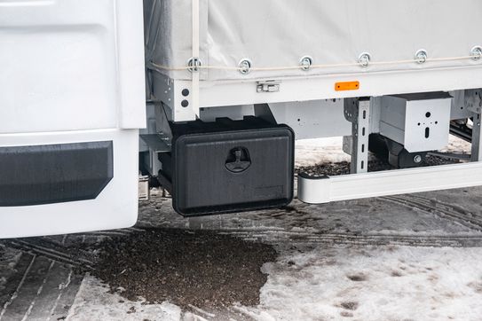 Renault Master L3 Zabudowa 8EP + Tył spanie