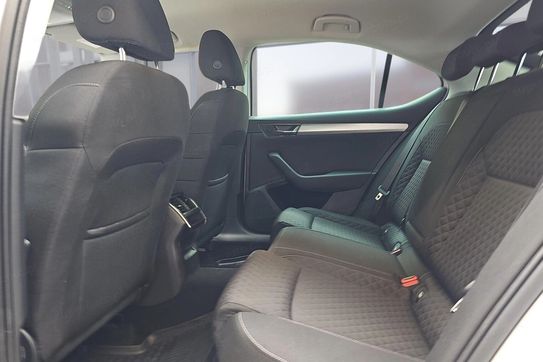 Skoda Superb 2.0 TDI SCR Ambition DSG