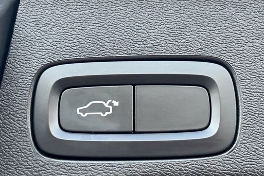 Volvo XC60 D4 R-Design aut