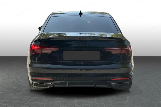 Audi A4 35 TFSI S Line