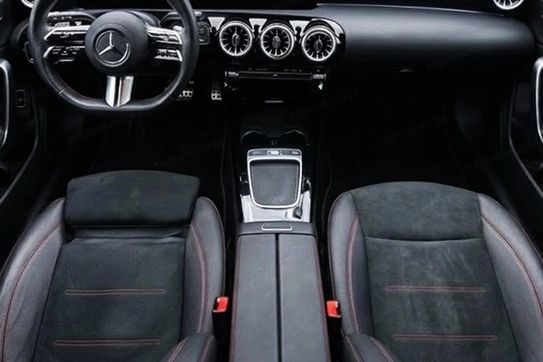 Mercedes CLA Shooting Brake 220 d AMG Line