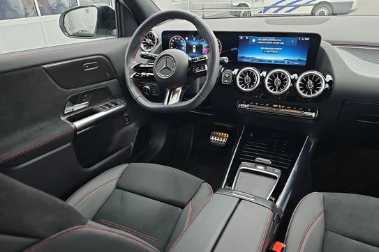 Mercedes GLA 200 AMG Line