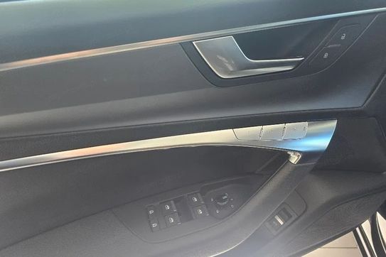 Audi A6 Avant 40 TDI