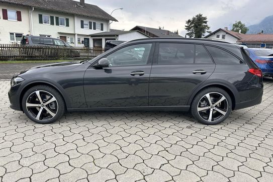 Mercedes Klasa C 220 d 4-Matic All-Terrain Avantgarde Estate