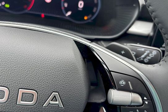 Skoda Fabia Drive 1.0 TSI DSG