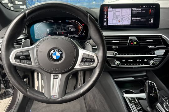 BMW Seria 5 520d xDrive M Sport