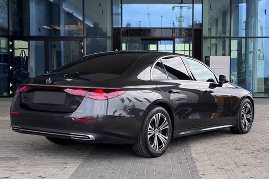 Mercedes E Klasa 220 d 4-Matic Avantgarde