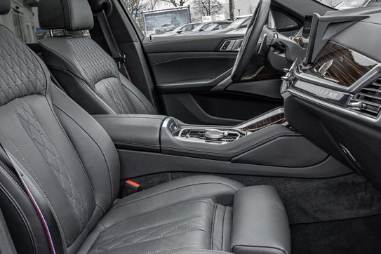 BMW X6 xDrive30d  Individual Edition