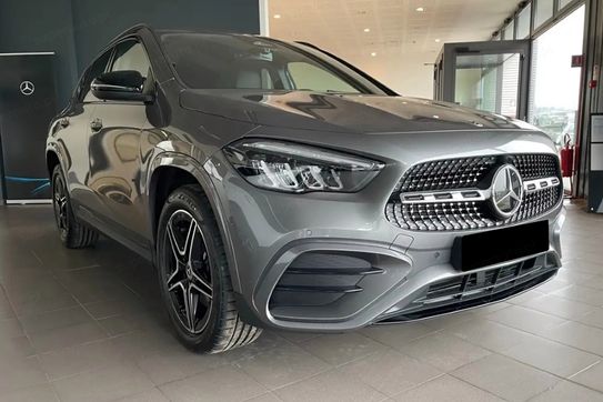 Mercedes GLA 220 4-Matic AMG Line