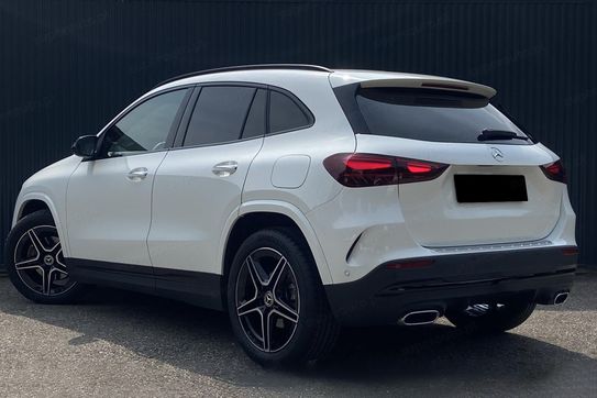 Mercedes GLA 200  AMG Line