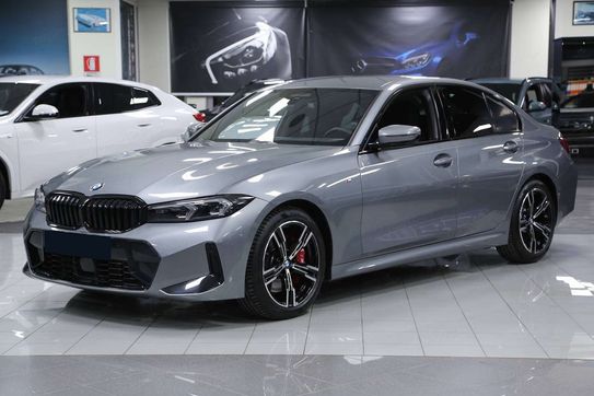 BMW Seria 3 330i xDrive M Sport