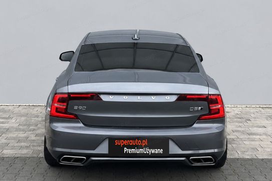 Volvo S90 D5 AWD R-Design