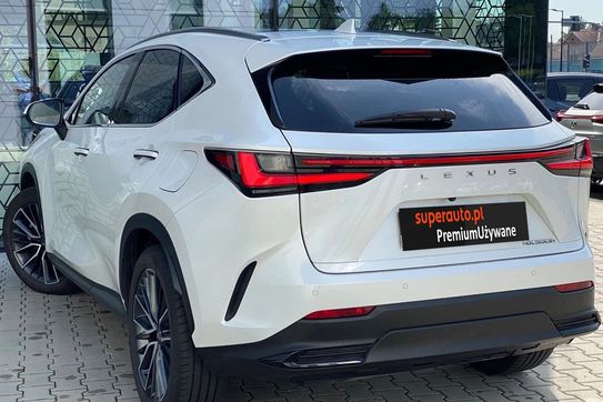 Lexus NX 350h Omotenashi AWD