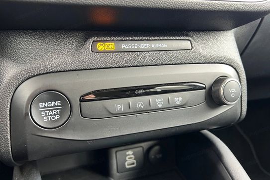 Ford Focus 1.0 Ecoboost Mhev Titanium x