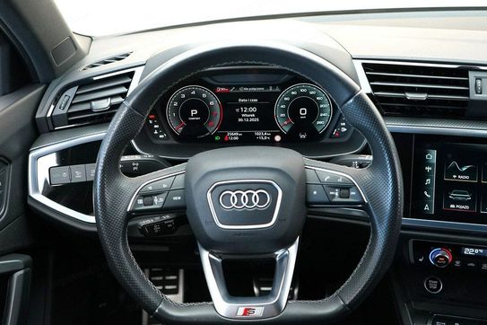 Audi Q3 40 TFSI quattro S tronic