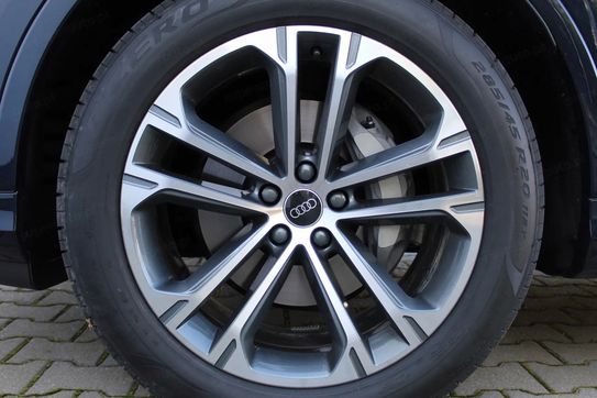 Audi Q7 50 TDI quattro S Line
