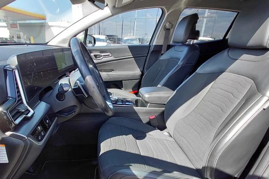 Kia Sportage 1.6 T-GDI HEV Business Line 4WD