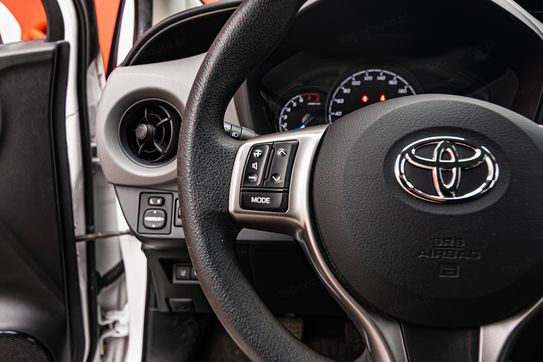 Toyota Yaris Active