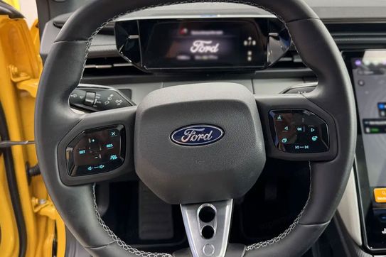 Ford Capri Premium AWD 79 kWh