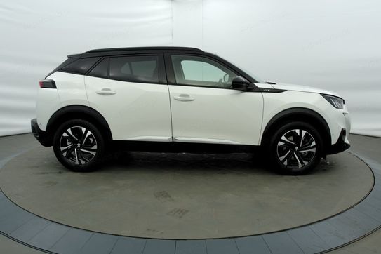 Peugeot 2008 GT 1.5 BlueHDI EAT8