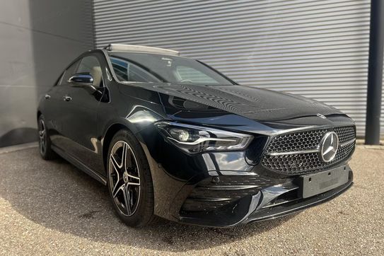 Mercedes CLA 200 AMG Line