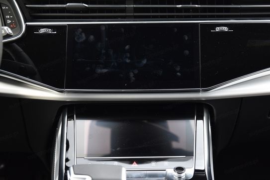 Audi Q8 TFSI e quattro