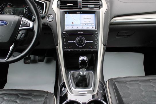 Ford Mondeo Vignale 2.0 TDCi