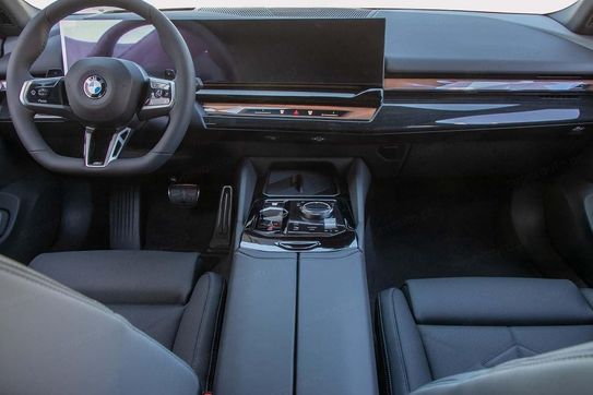 BMW Seria 5 Touring 540d xDrive M Sport