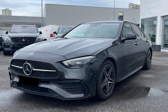 Mercedes Klasa C 200 4-Matic AMG