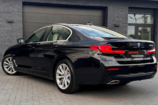 BMW Seria 5 530e Luxury Line