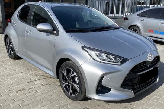 Toyota Yaris Style 1.5 Hybrid