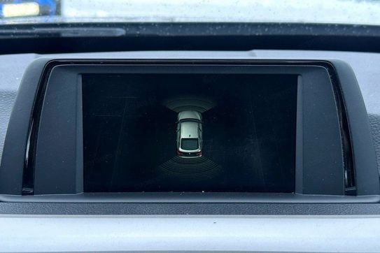 BMW Seria 3 Gran Turismo 320i Advantage