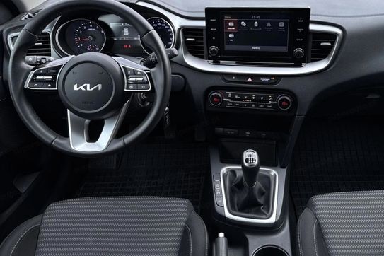 Kia XCeed 1.5 T-GDI M
