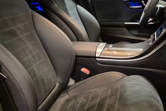 Mercedes Klasa C 200  4-Matic AMG