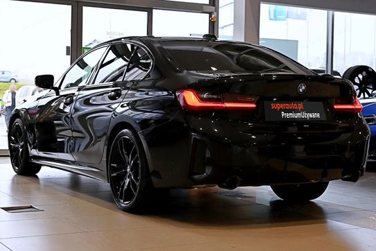 BMW Seria 3 330i xDrive M Sport