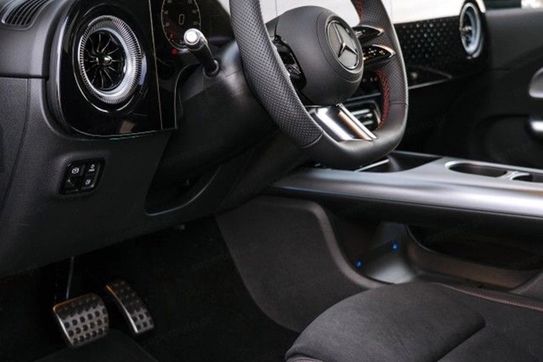 Mercedes CLA 200 AMG Line