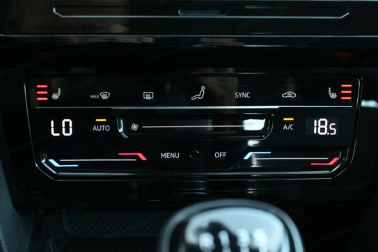 Volkswagen Passat 1.5 TSI EVO Elegance