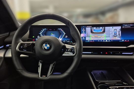 BMW Seria 5 520d xDrive mHEV M Sport aut