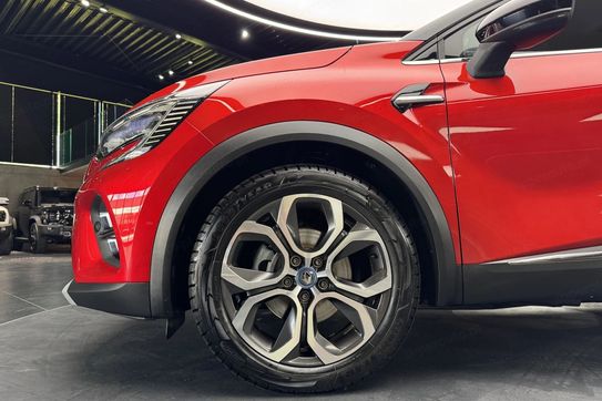 Renault Captur 1.6 E-Tech Intens