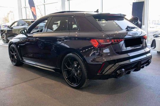Audi A3 RS3 TFSI quattro Sportback