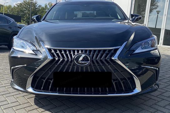 Lexus ES 300h Business Edition 2.5 E-CVT